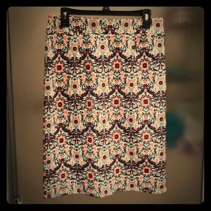 🌈NWT Lovely Colorful Below the KneeSkirt SzM🌈